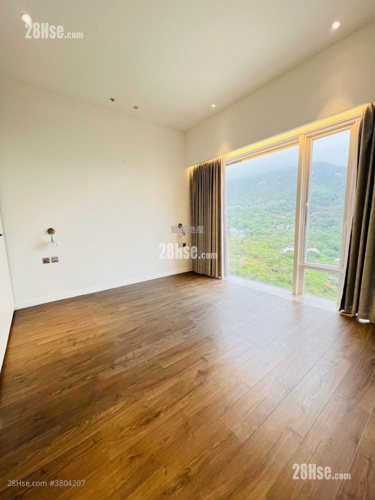 Avignon Rental 4 Bedrooms , 3 Bathrooms 1,201 ft²