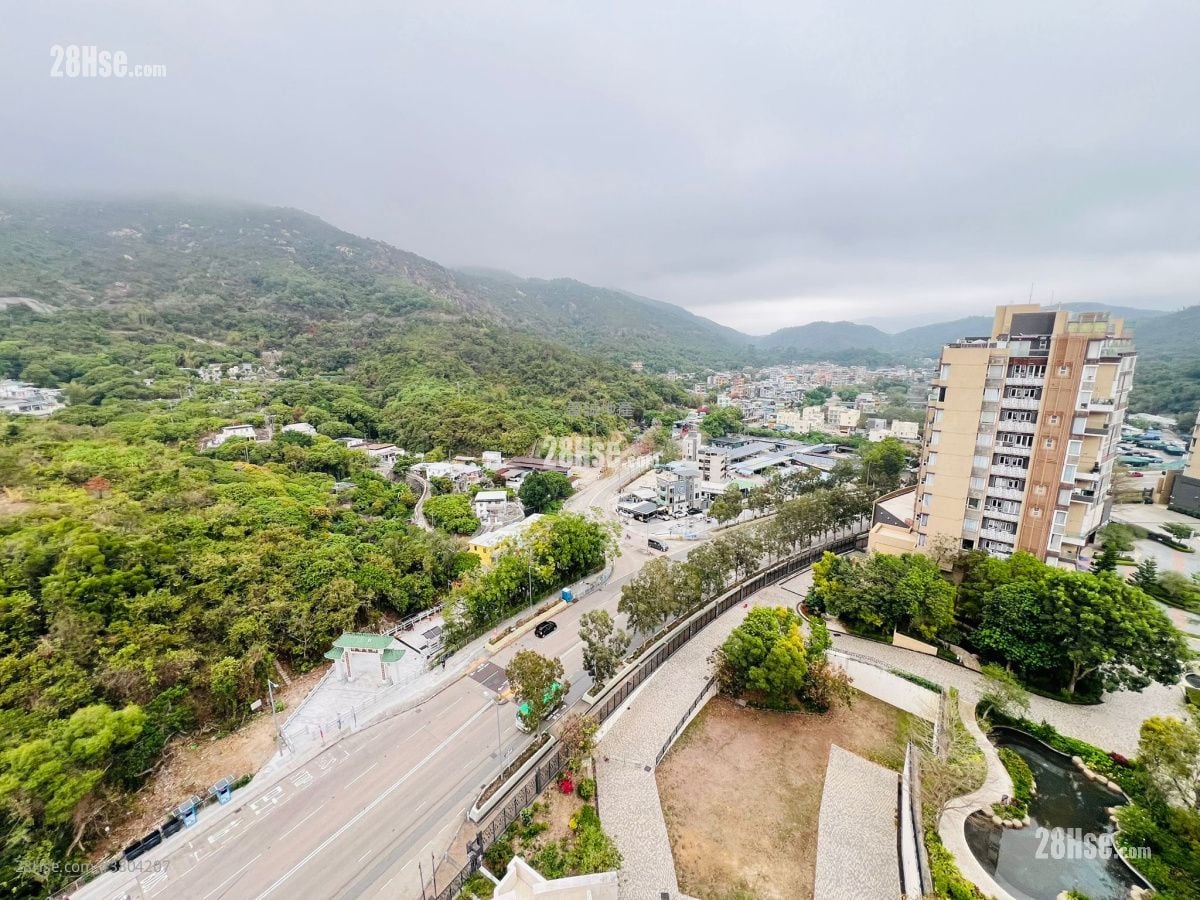 Avignon Rental 4 Bedrooms , 3 Bathrooms 1,201 ft²