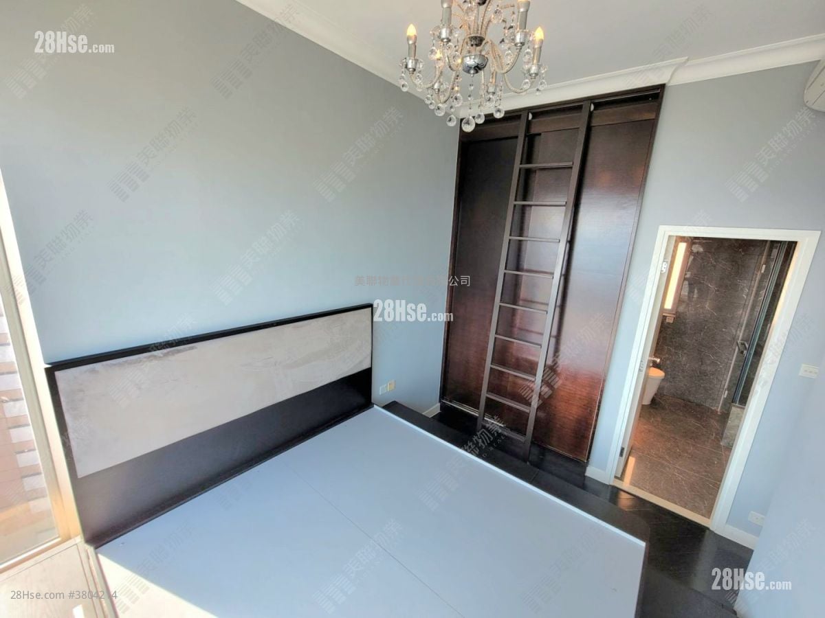 The Wings Rental 1 Bathroom 892 ft²