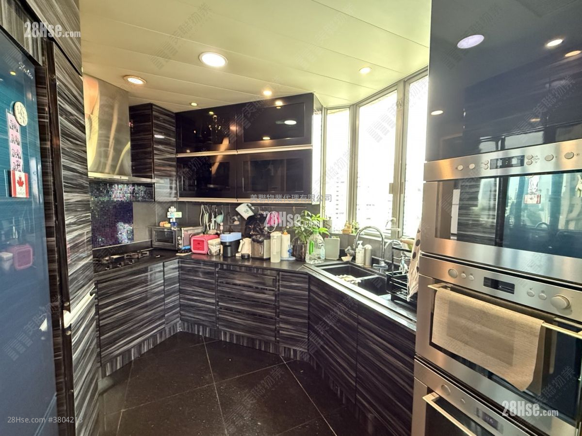 Parc Palais Sell 3 Bedrooms , 2 Bathrooms 992 ft²