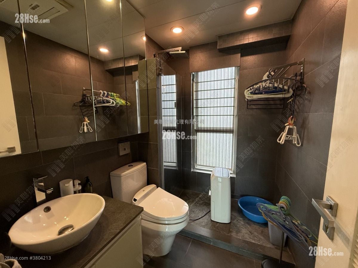 Parc Palais Sell 3 Bedrooms , 2 Bathrooms 992 ft²