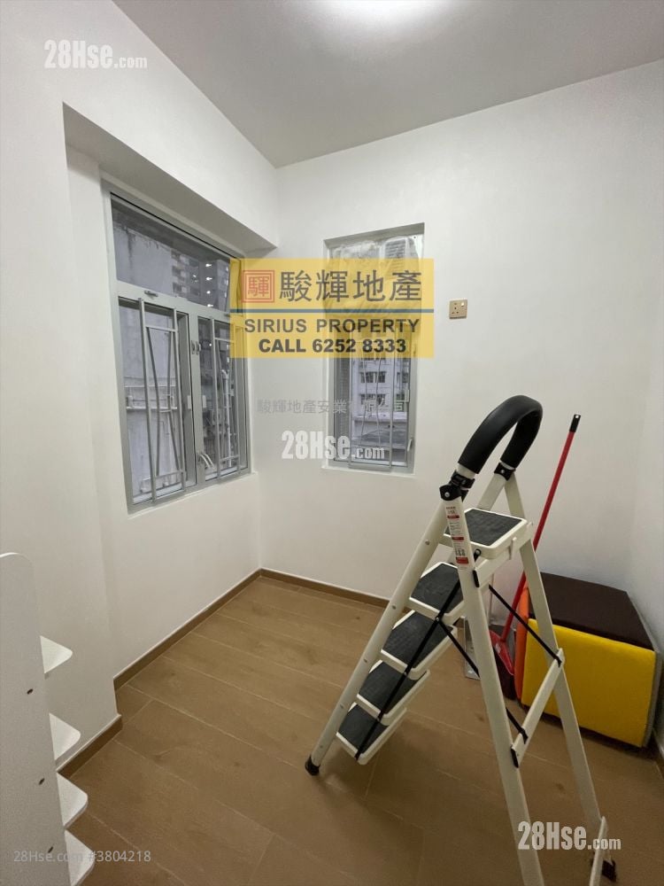 时兴大厦 租盘 333 平方尺