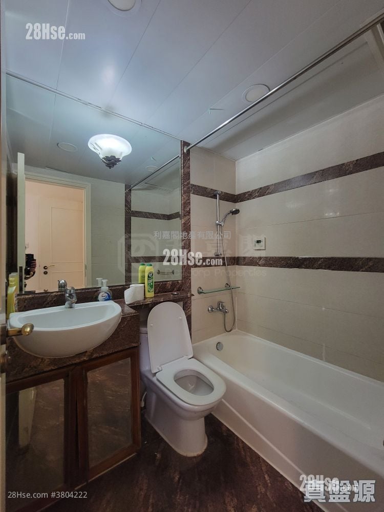 港景峰 售盘 3 房 , 2 浴室 899 平方尺