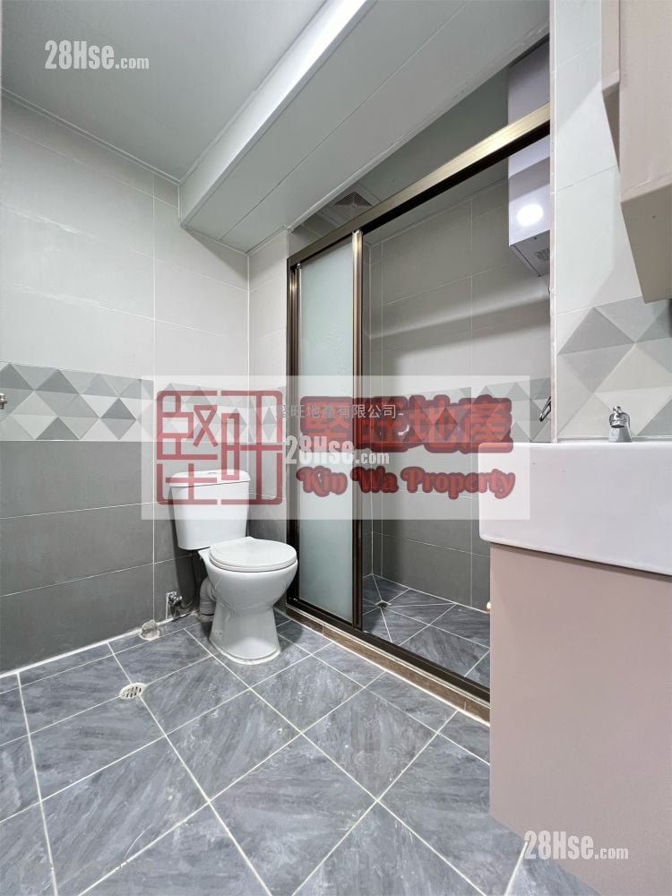 Apartment Rental Studio , 1 Bathroom 220 ft²