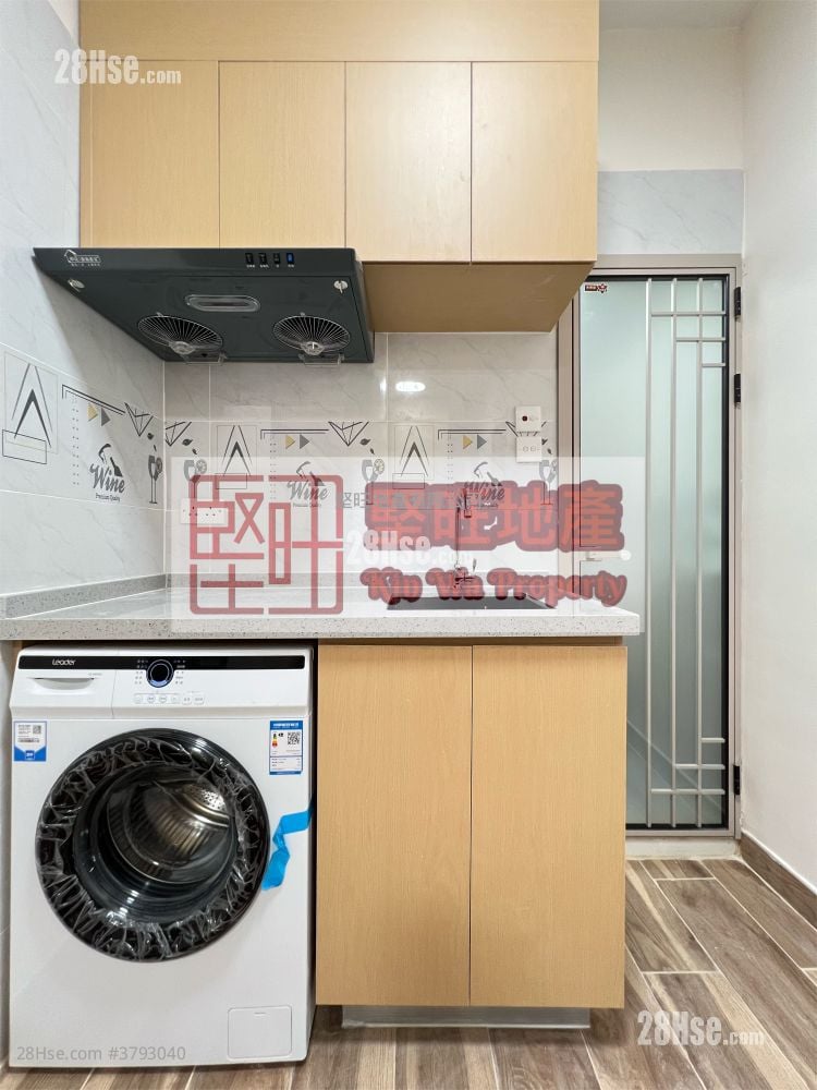 Apartment Rental Studio , 1 Bathroom 220 ft²