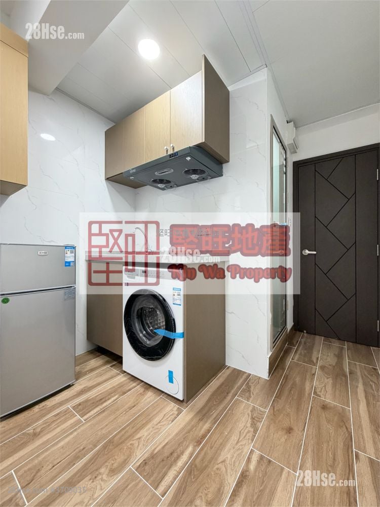 Apartment Rental Studio , 1 Bathroom 140 ft²