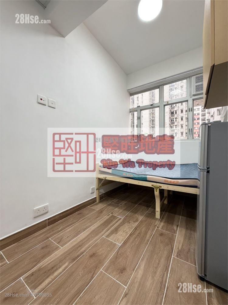 Apartment Rental Studio , 1 Bathroom 140 ft²