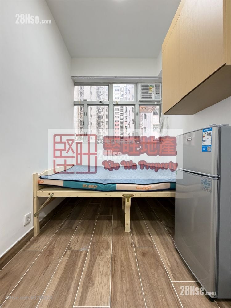 Apartment Rental Studio , 1 Bathroom 140 ft²