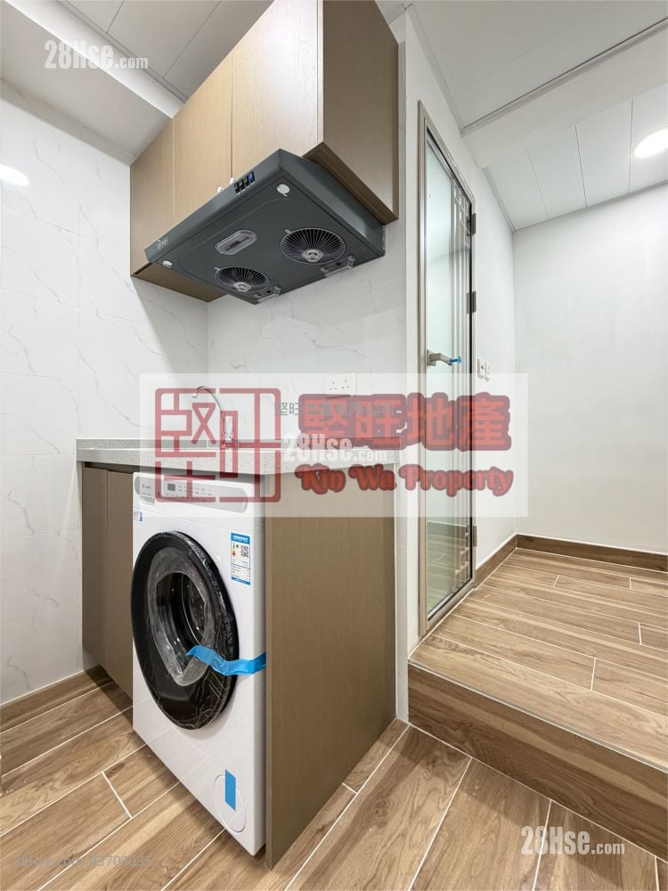 Apartment Rental Studio , 1 Bathroom 140 ft²