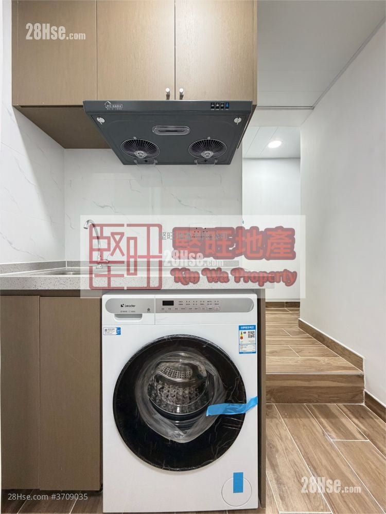 Apartment Rental Studio , 1 Bathroom 140 ft²