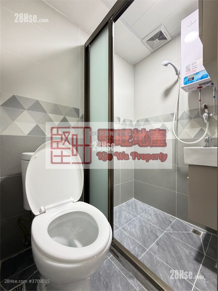 Apartment Rental Studio , 1 Bathroom 140 ft²