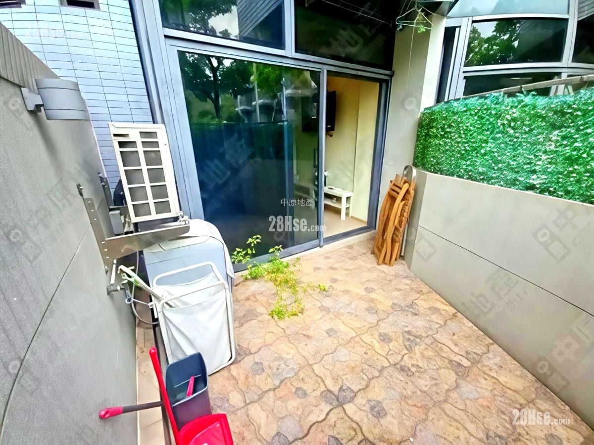 Domus Rental Studio , 1 Bathroom 226 ft²