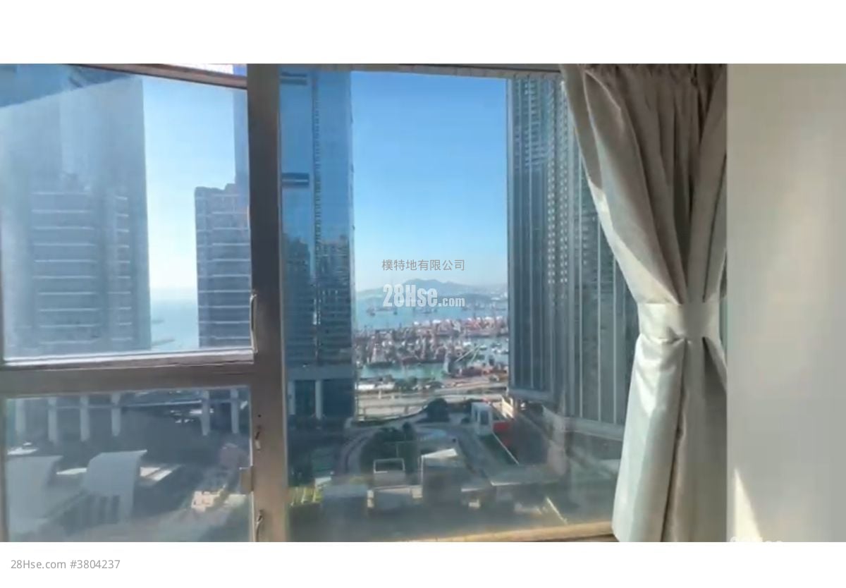 The Waterfront Rental 3 Bedrooms , 3 Bathrooms 1,127 ft²