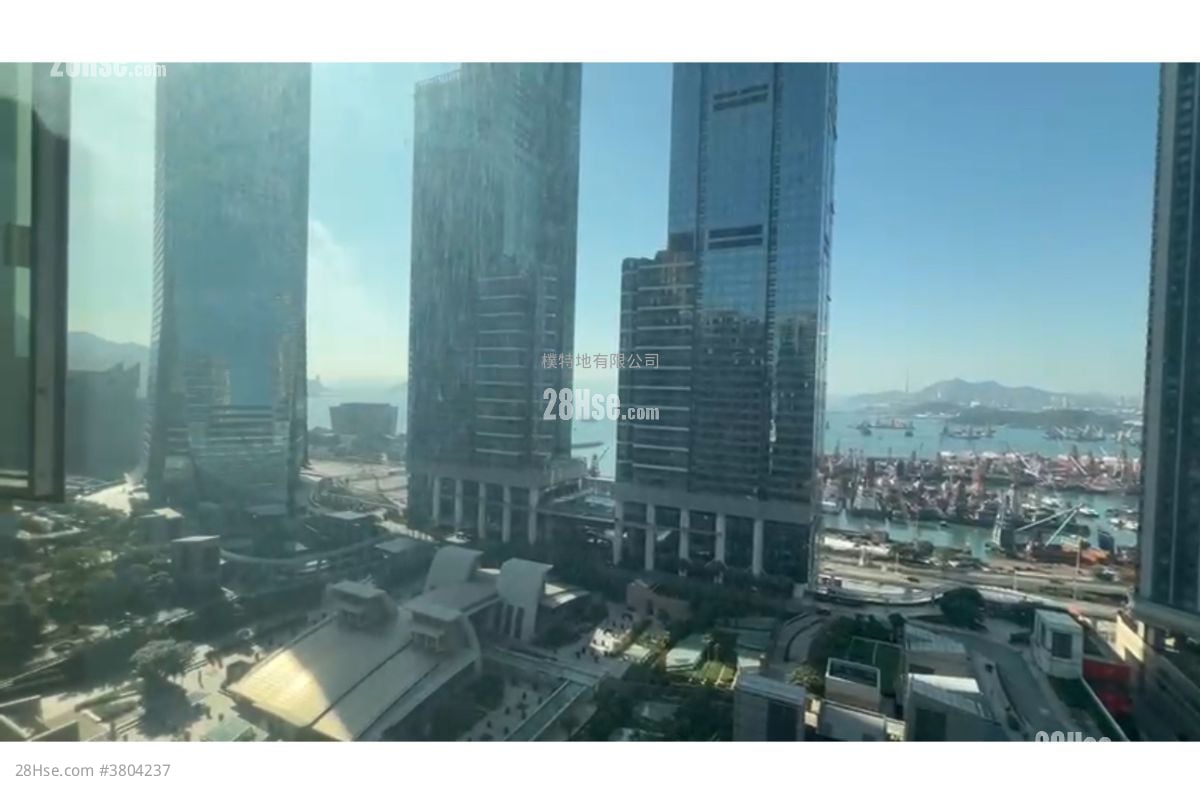 The Waterfront Rental 3 Bedrooms , 3 Bathrooms 1,127 ft²