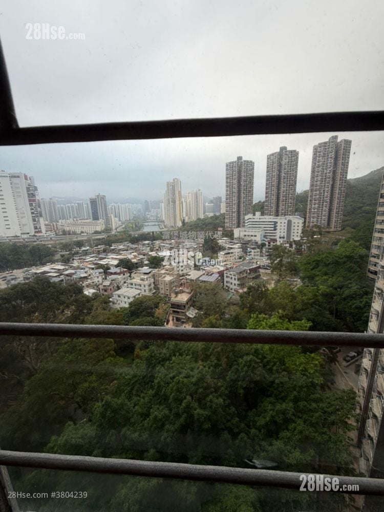 Kwong Yuen Estate Sell 3 Bedrooms , 1 Bathroom 485 ft²