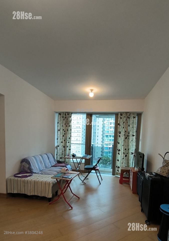 Macpherson Place Sell 2 Bedrooms , 1 Bathroom 555 ft²