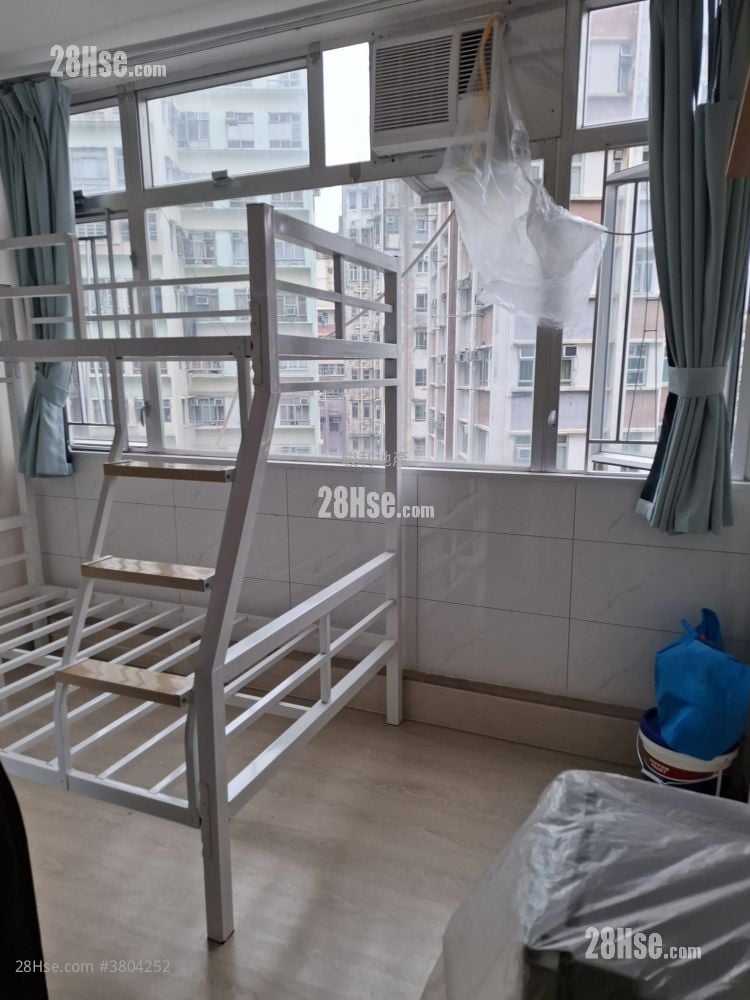 Tung Lo Court Rental 1 Bedroom , 1 Bathroom 150 ft²