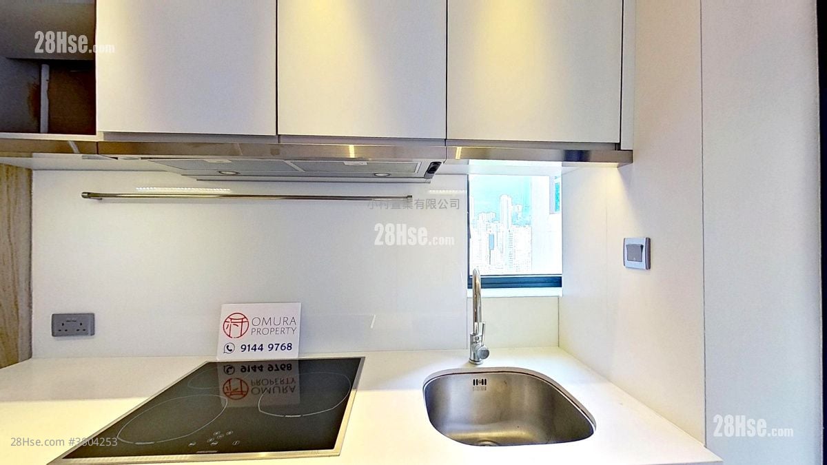 厨房: Tagus Residences 租盘 2 房 , 1 浴室 458 平方尺