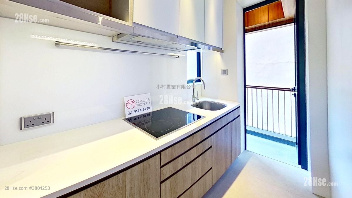 厨房: Tagus Residences 租盘 2 房 , 1 浴室 458 平方尺