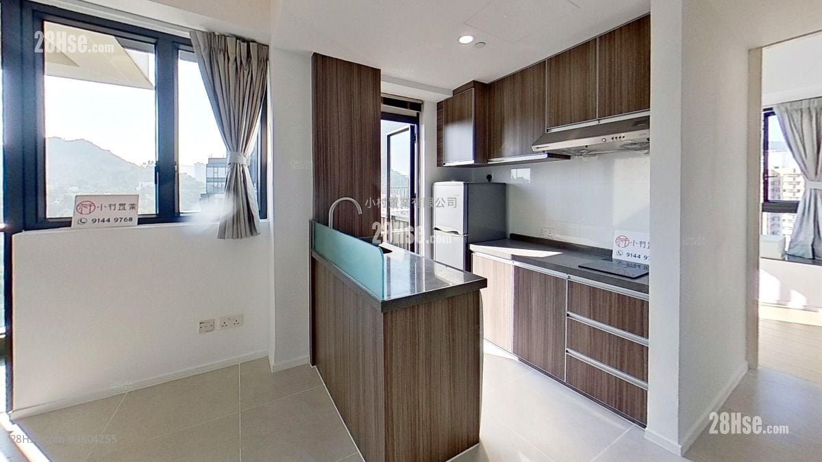 kitchen: East 17 Rental 2 Bedrooms , 1 Bathroom 445 ft²