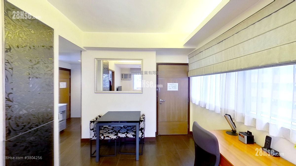 厅: 御珍阁 租盘 1 房 , 1 浴室 341 平方尺