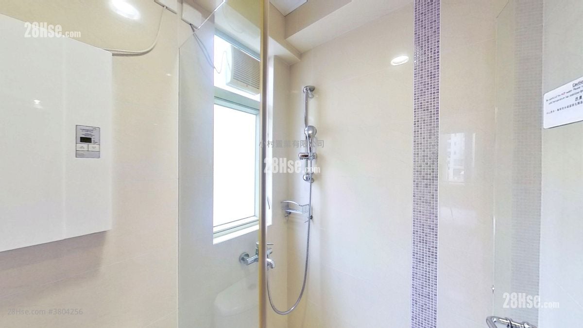 浴室: 御珍阁 租盘 1 房 , 1 浴室 341 平方尺