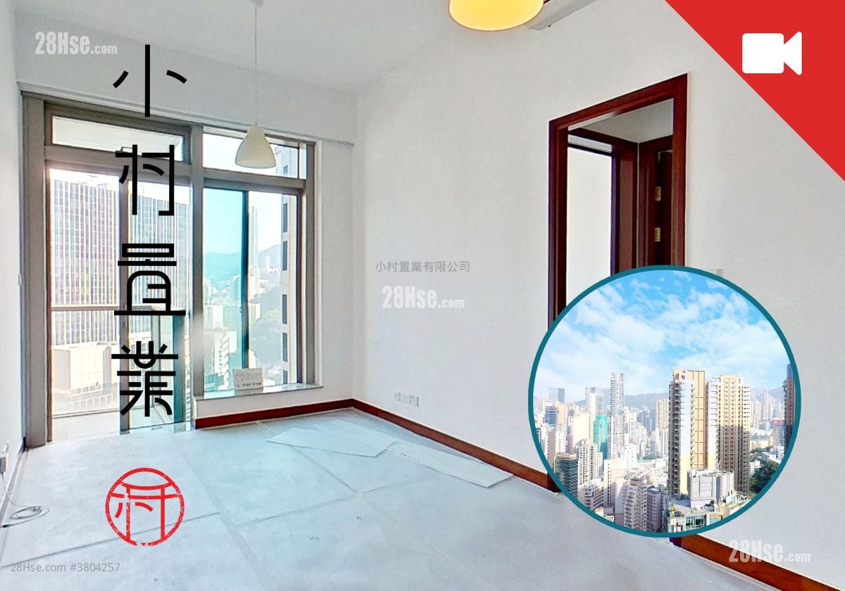 living room: The Avenue Rental 2 Bedrooms , 1 Bathroom 519 ft²