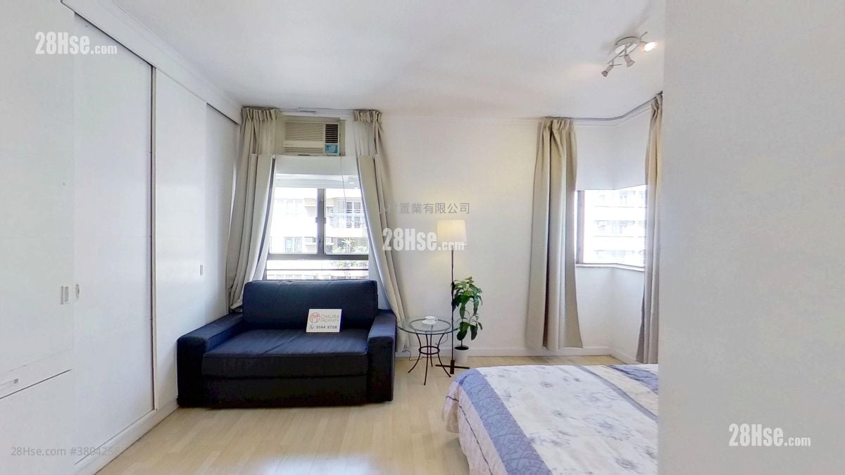 厅: 名仕阁 租盘 开放式间隔 , 1 浴室 315 平方尺