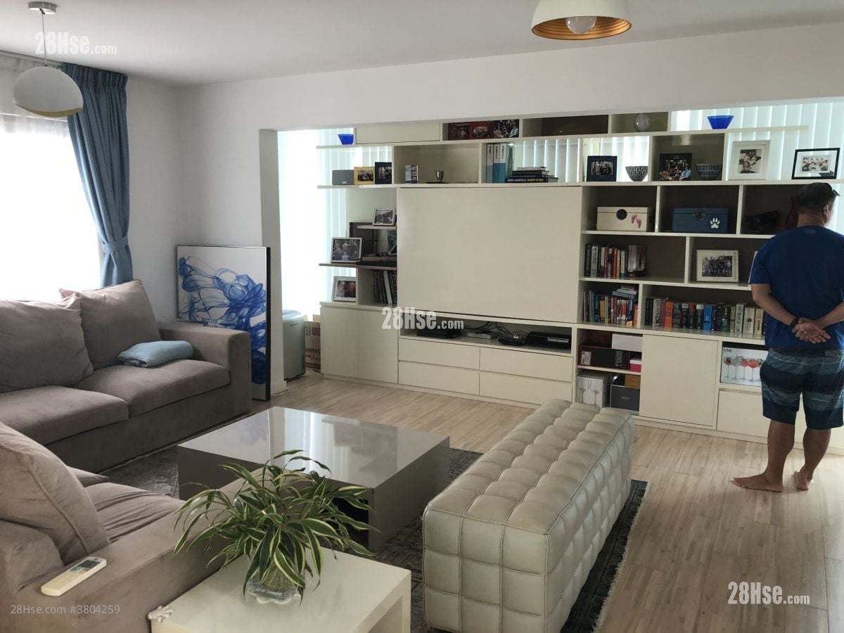 茅莆 售盘 4 房 , 3 浴室 2,100 平方尺