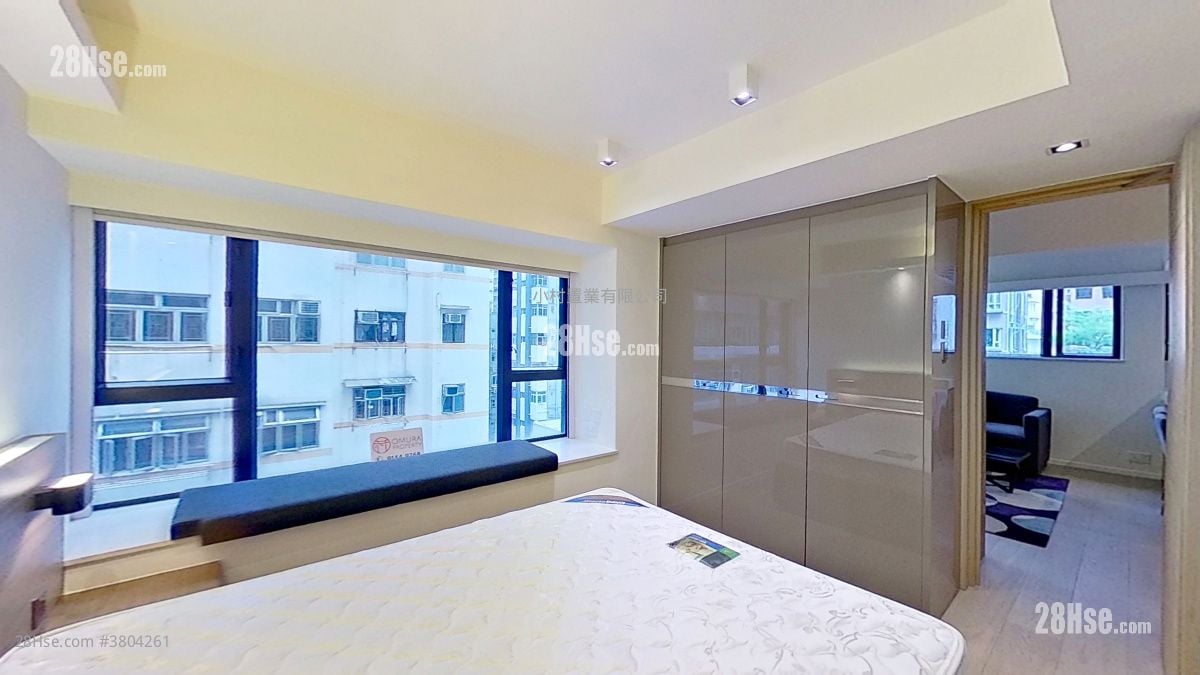 master room: 15 St. Francis Street Rental 1 Bedroom , 1 Bathroom 386 ft²