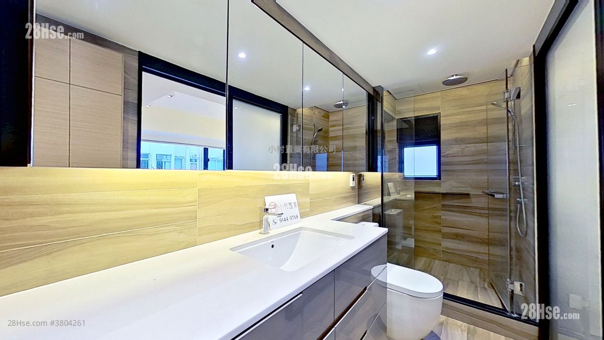 bathroom: 15 St. Francis Street Rental 1 Bedroom , 1 Bathroom 386 ft²