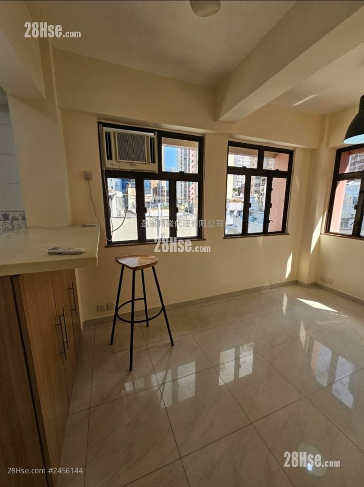 45 Staunton Street Rental 2 Bedrooms , 1 Bathroom 344 ft²