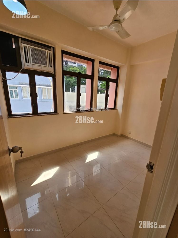 45 Staunton Street Rental 2 Bedrooms , 1 Bathroom 344 ft²