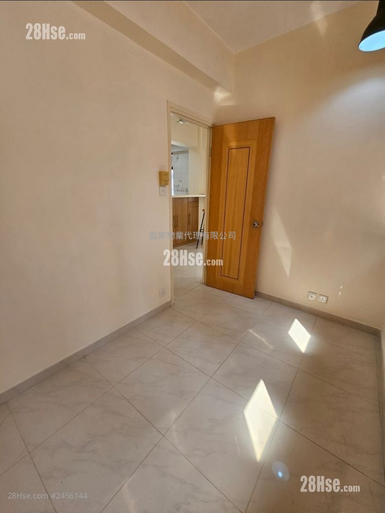 45 Staunton Street Rental 2 Bedrooms , 1 Bathroom 344 ft²