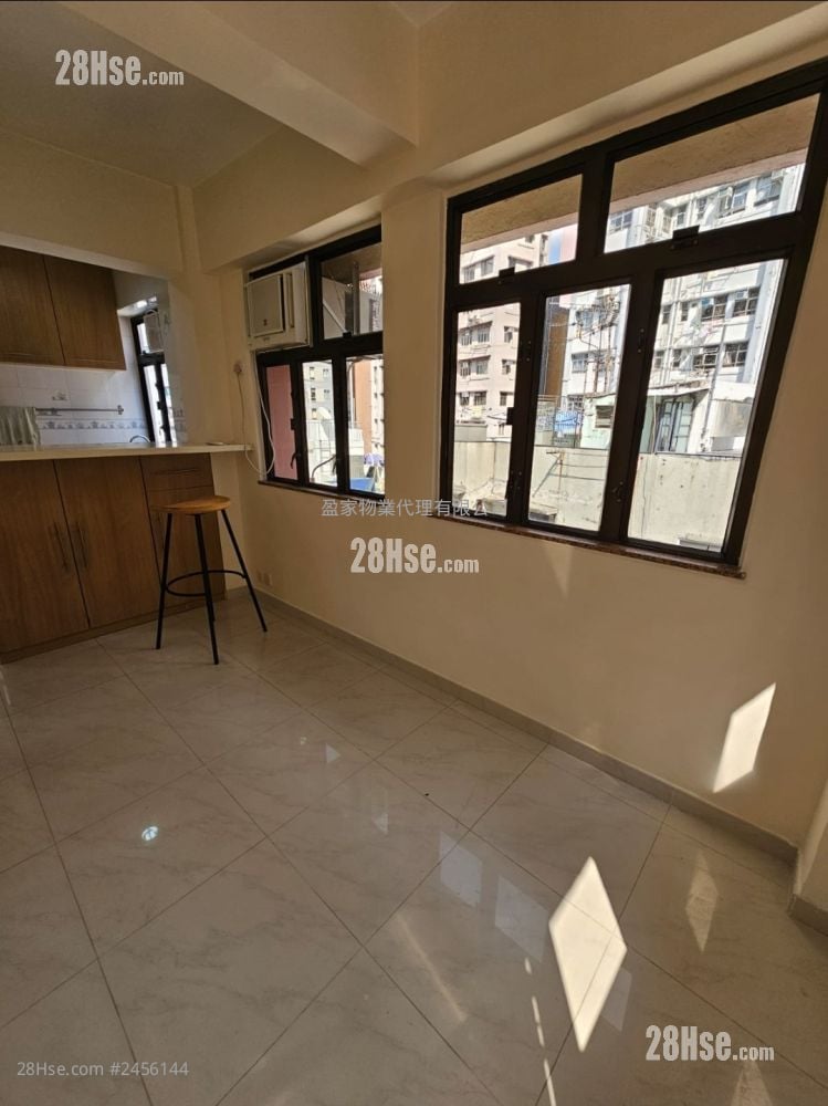 45 Staunton Street Rental 2 Bedrooms , 1 Bathroom 344 ft²