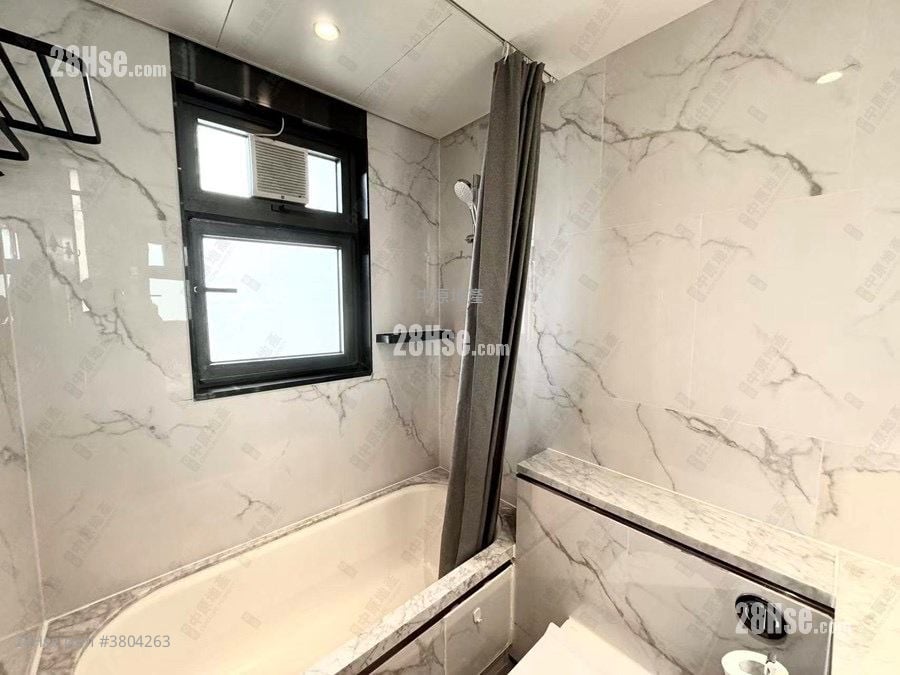 朗城滙 售盘 3 房 736 平方尺