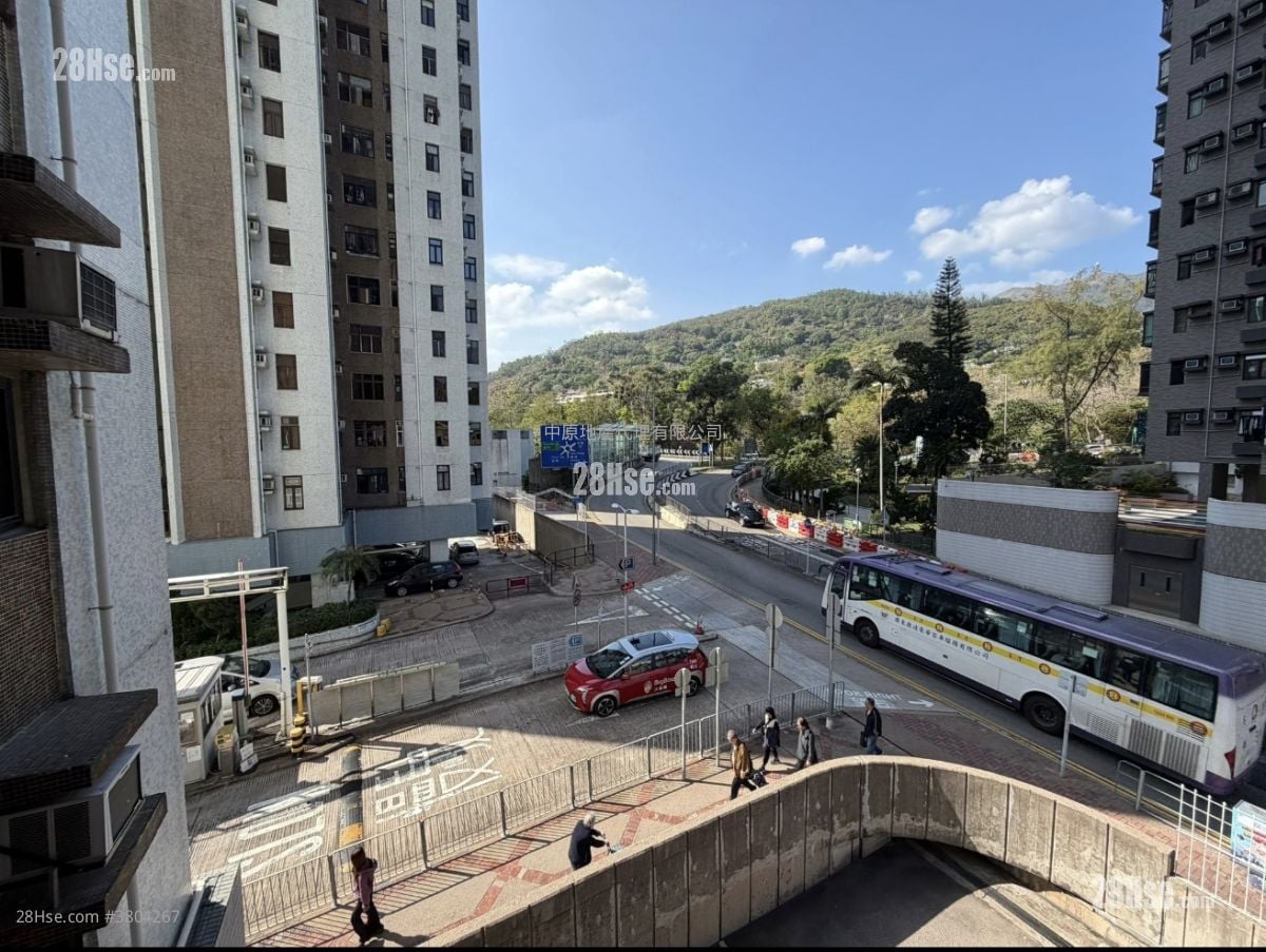 绿杨新邨 售盘 3 房 582 平方尺