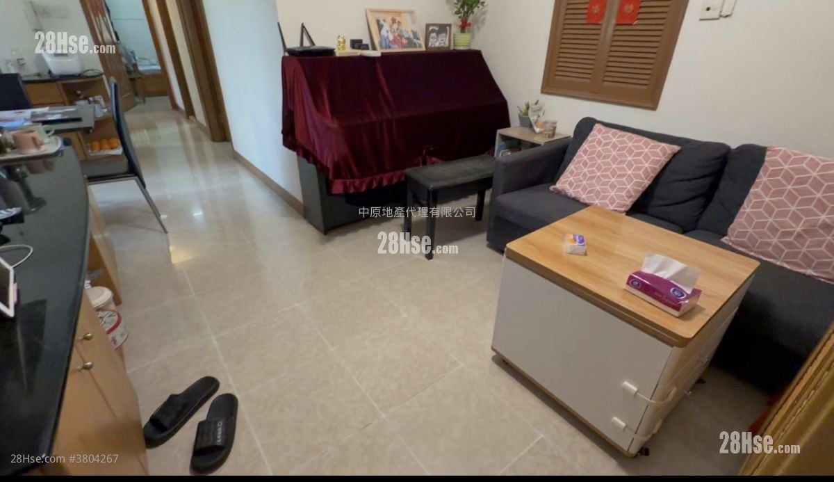 绿杨新邨 售盘 3 房 582 平方尺