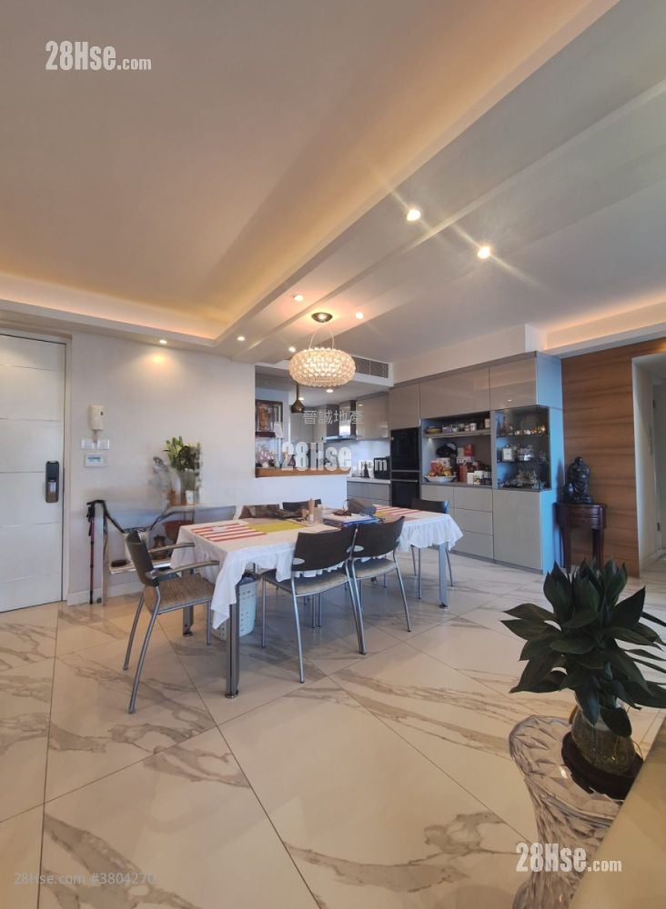 Anglers' Bay Sell 1,160 ft²