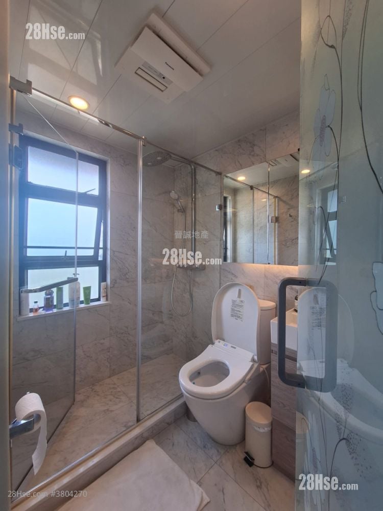 Anglers' Bay Sell 1,160 ft²