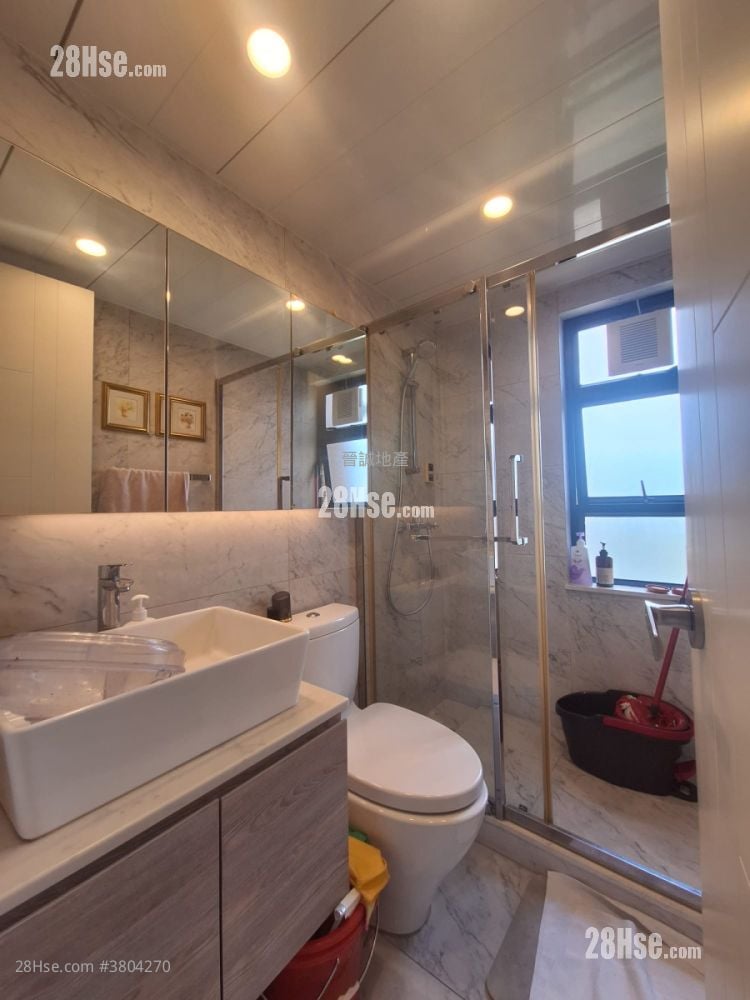 Anglers' Bay Sell 1,160 ft²