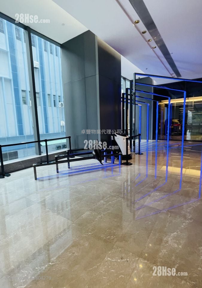 Global Gateway Tower Rental 1 Bedroom 531 ft²