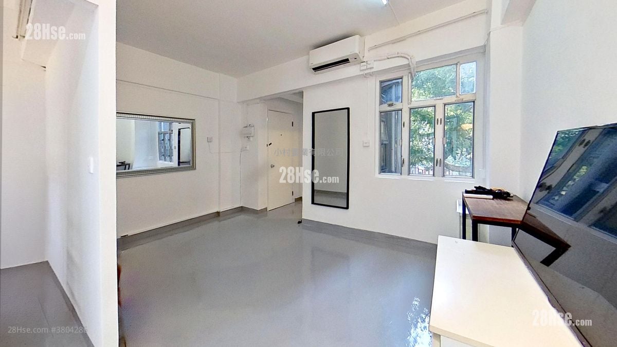 living room: 20 Possession Street Rental 1 Bedroom , 1 Bathroom 358 ft²