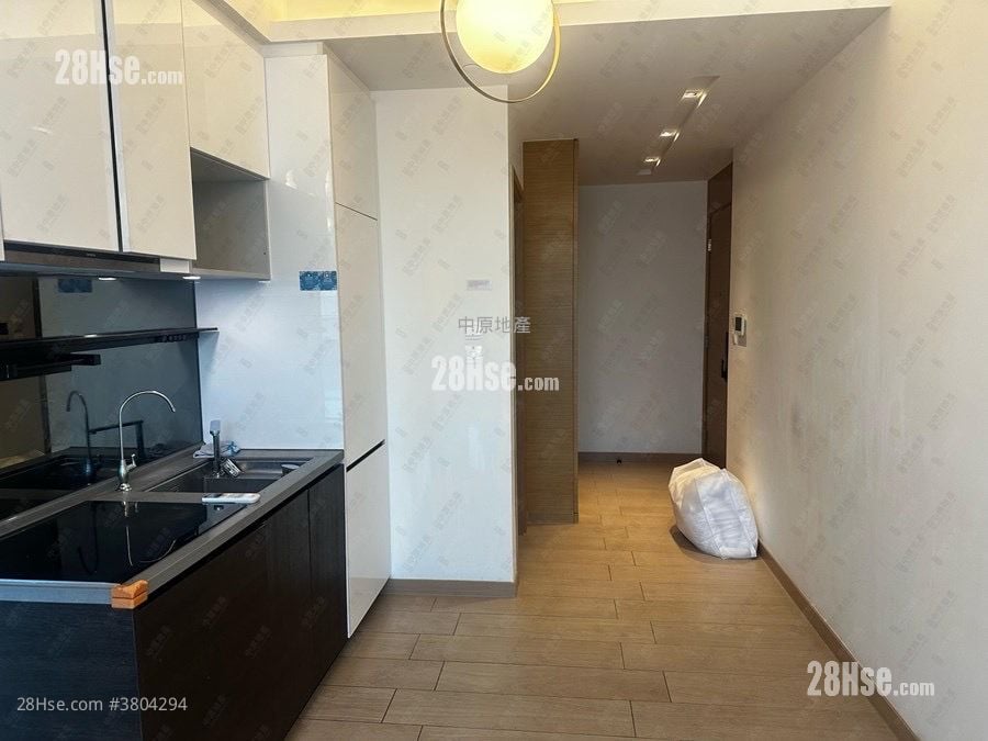 峻峦 售盘 1 房 405 平方尺