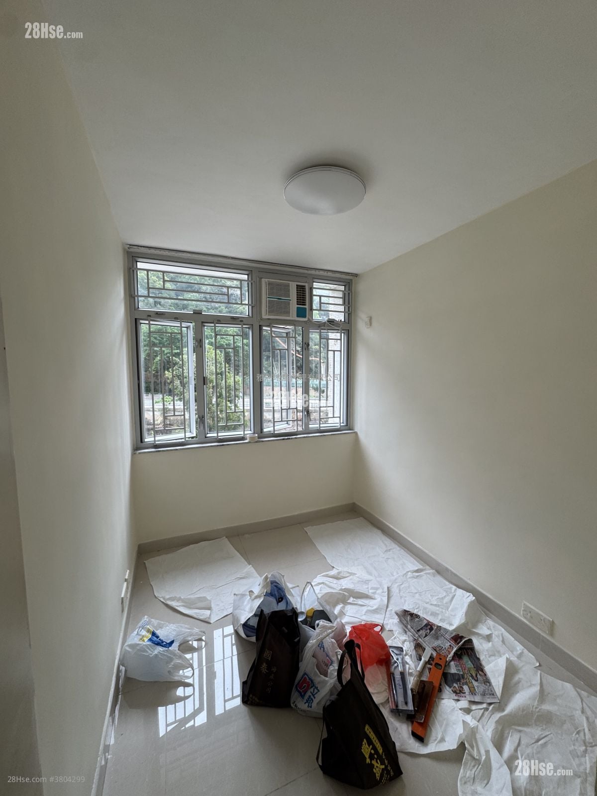 Hong Nga Court Rental 2 Bedrooms , 1 Bathroom 438 ft²