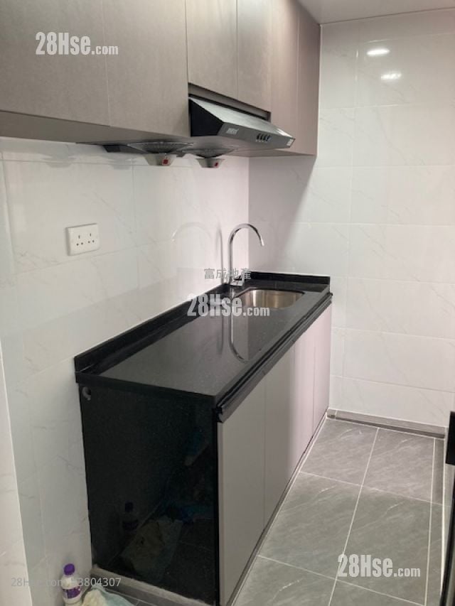 Healey Building Rental 1 Bedroom , 1 Bathroom 271 ft²