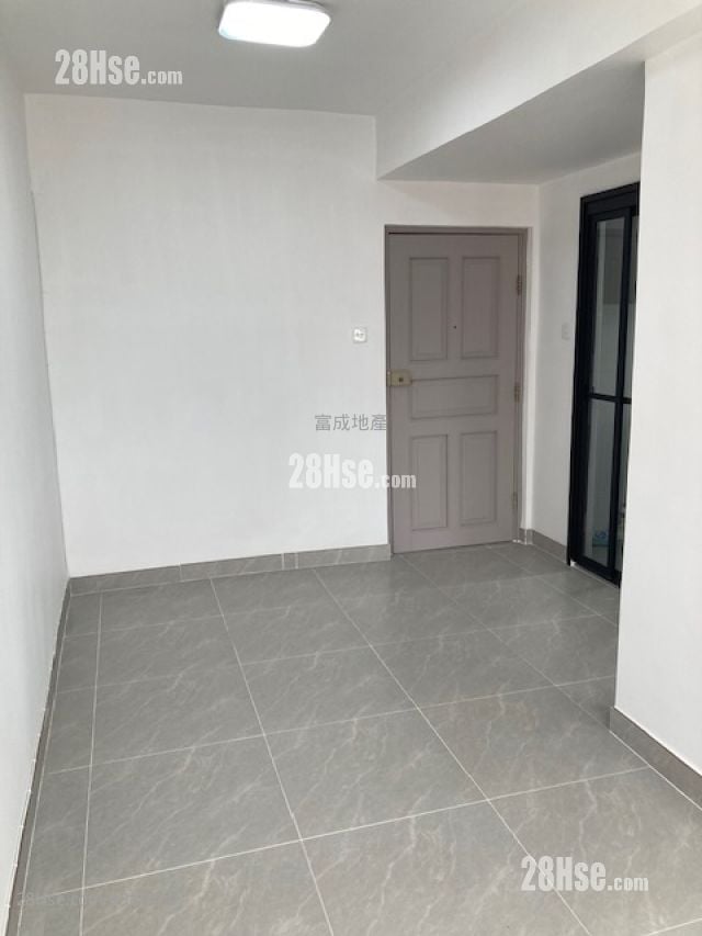 Healey Building Rental 1 Bedroom , 1 Bathroom 271 ft²