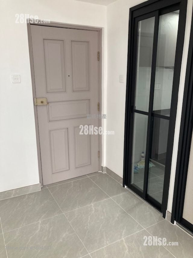 Healey Building Rental 1 Bedroom , 1 Bathroom 271 ft²