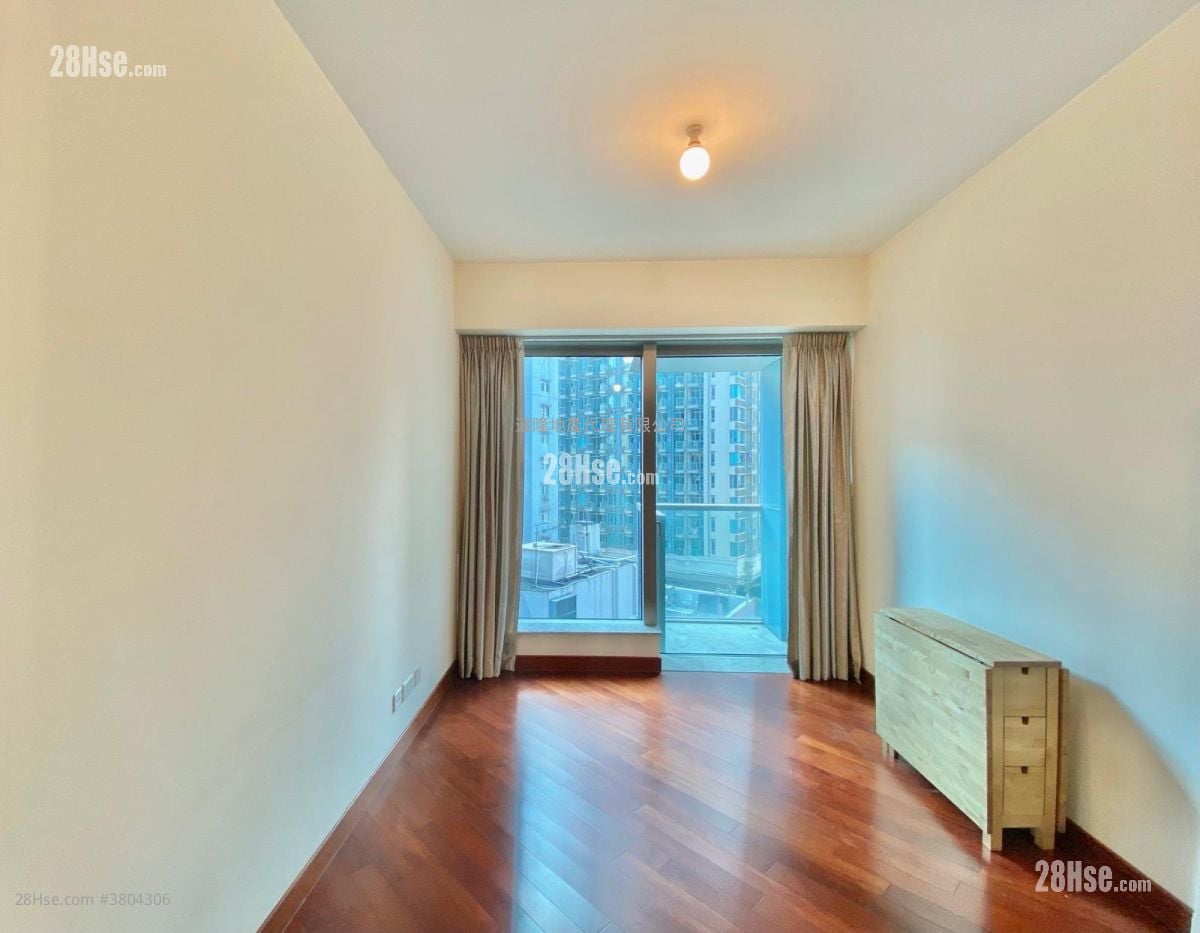 The Avenue Rental 2 Bedrooms , 1 Bathroom 496 ft²