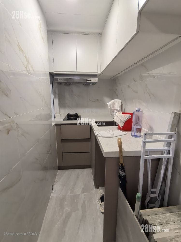 好顺福大厦 租盘 288 平方尺